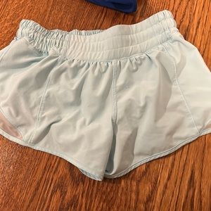 Lululemon Hotty Hot 2.5 inch